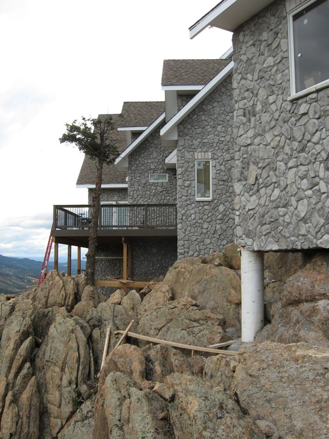 Quad-Lock ICF Home Built on the Rocks - Hanging onto the rock - Energywise Sustainable Products CO